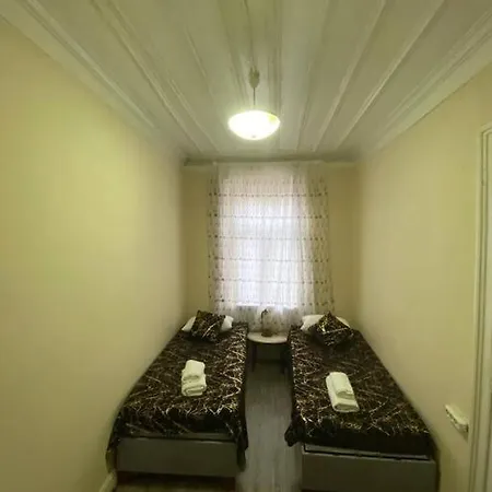 Apartment Near To Taksim / Centre *